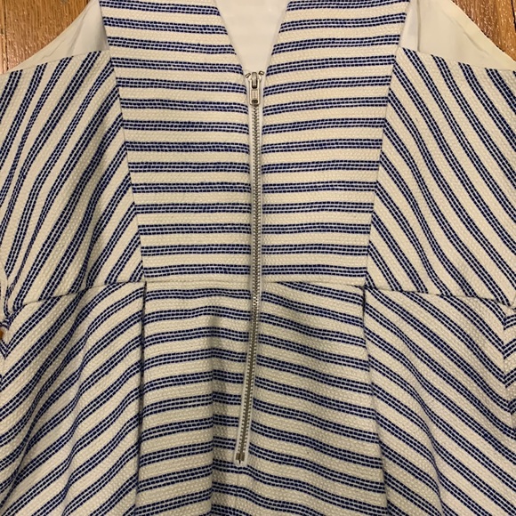 BCBGeneration Sleeveless Striped Fit & Flare Dress, Size 6 - Picture 6 of 10